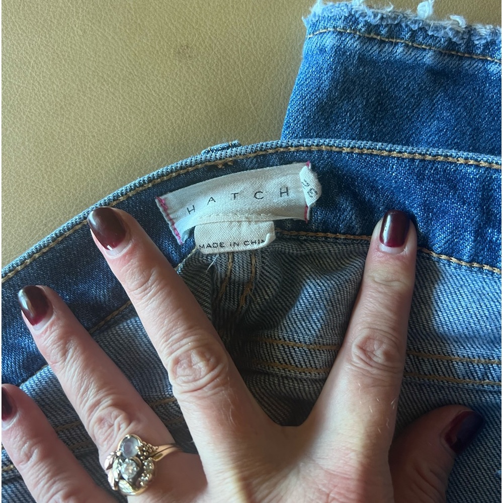 Hatch boyfriend cut maternity jeans. EUC. Hardly worn a few times. Slight fray.